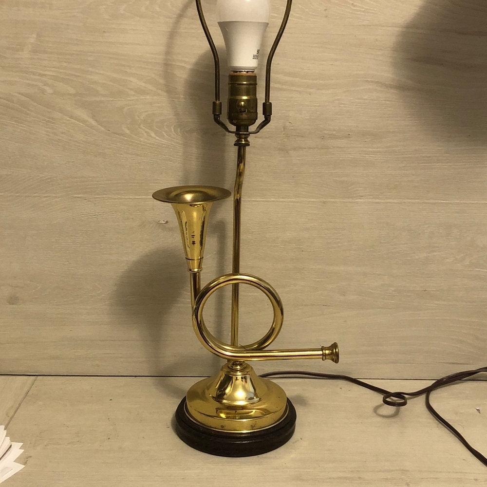 Vintage Brass 3-Way Single French Horn Hunting Bugle Horn Table Lamp Pls Read